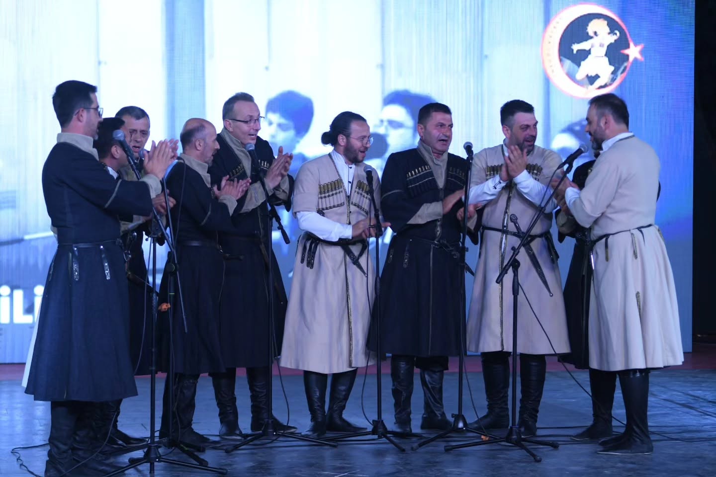 26. ULUSLARARASI CHVENEBUREBİ FESTİVALİMİZ Kareler-3 2'NCİ GÜNÜ Büyük Bir Coşku İle Kutlandı.